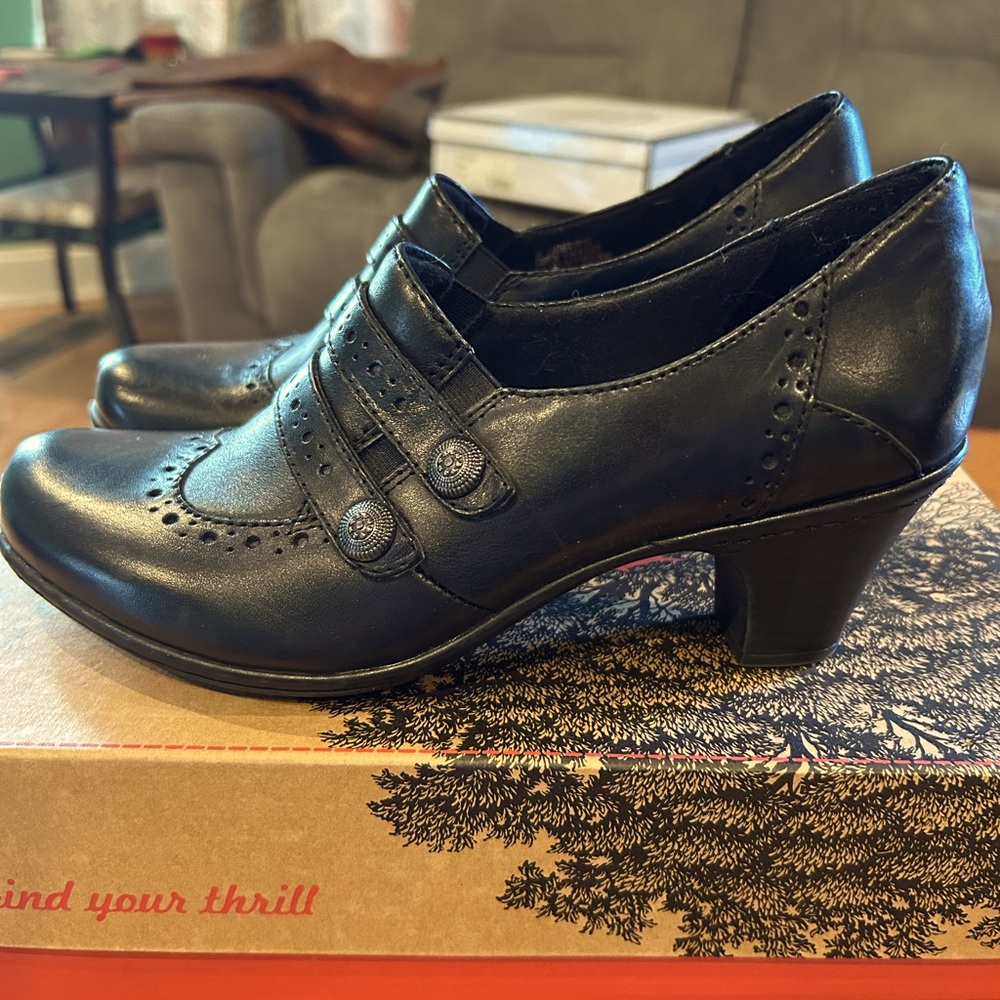 Cute vintage look shoes